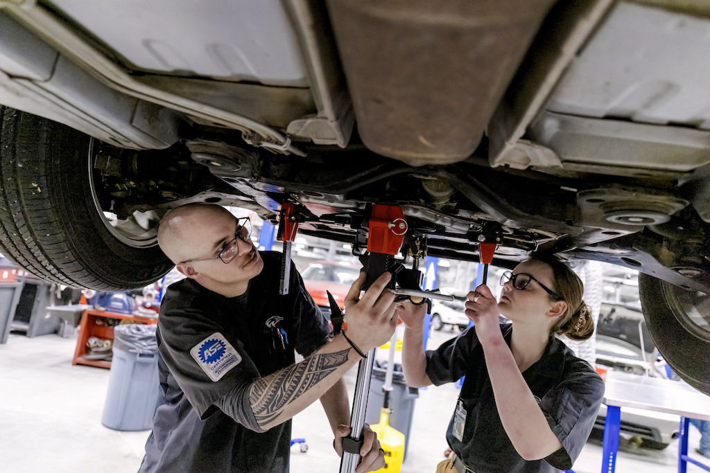  Industry-Leading Mechanic For Transmission Repairs 

 –  Perth  6055 thumbnail